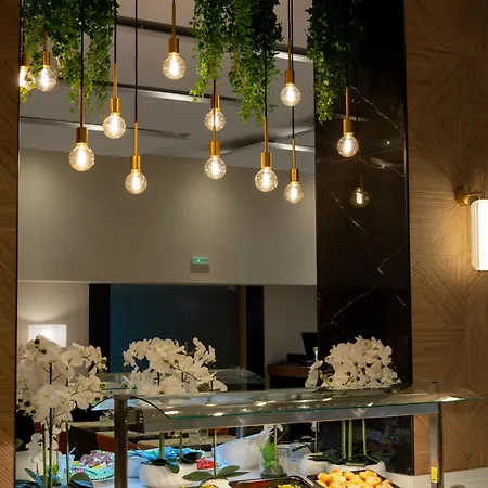 Szálloda Vip Executive Zurique 3*